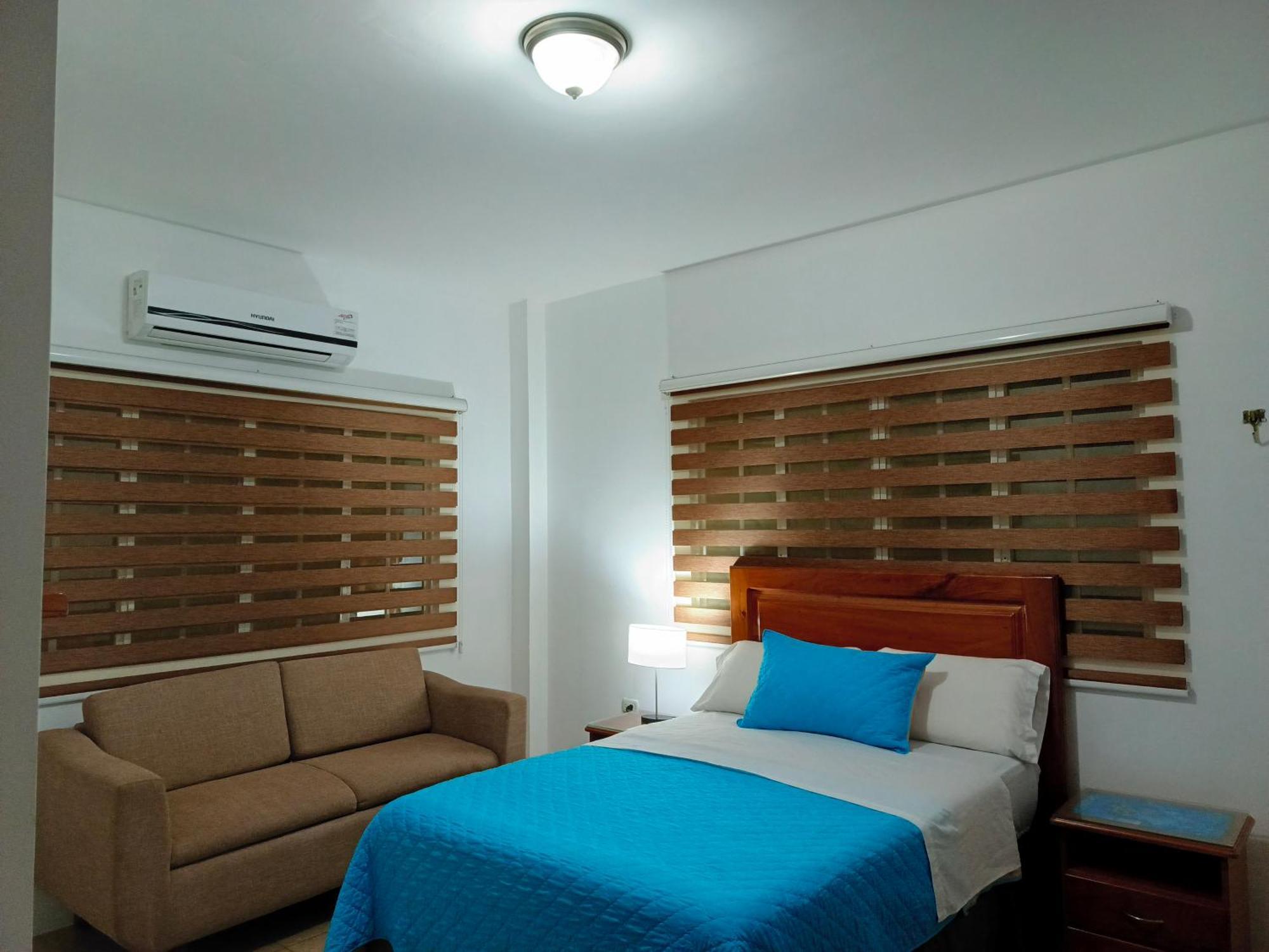 Teresita'S House Suites Con Cocina Privada Puerto Baquerizo Moreno Esterno foto