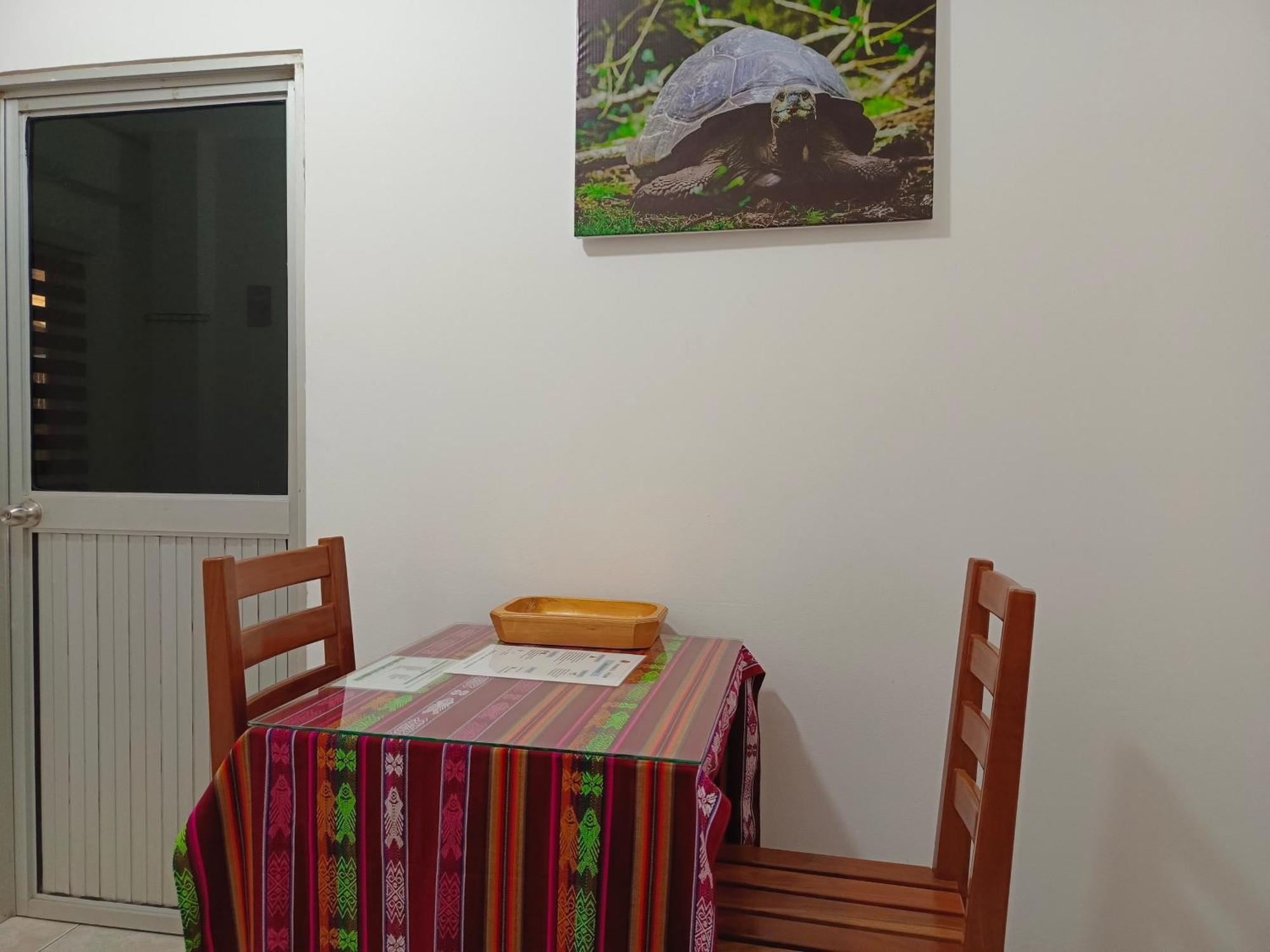 Teresita'S House Suites Con Cocina Privada Puerto Baquerizo Moreno Esterno foto