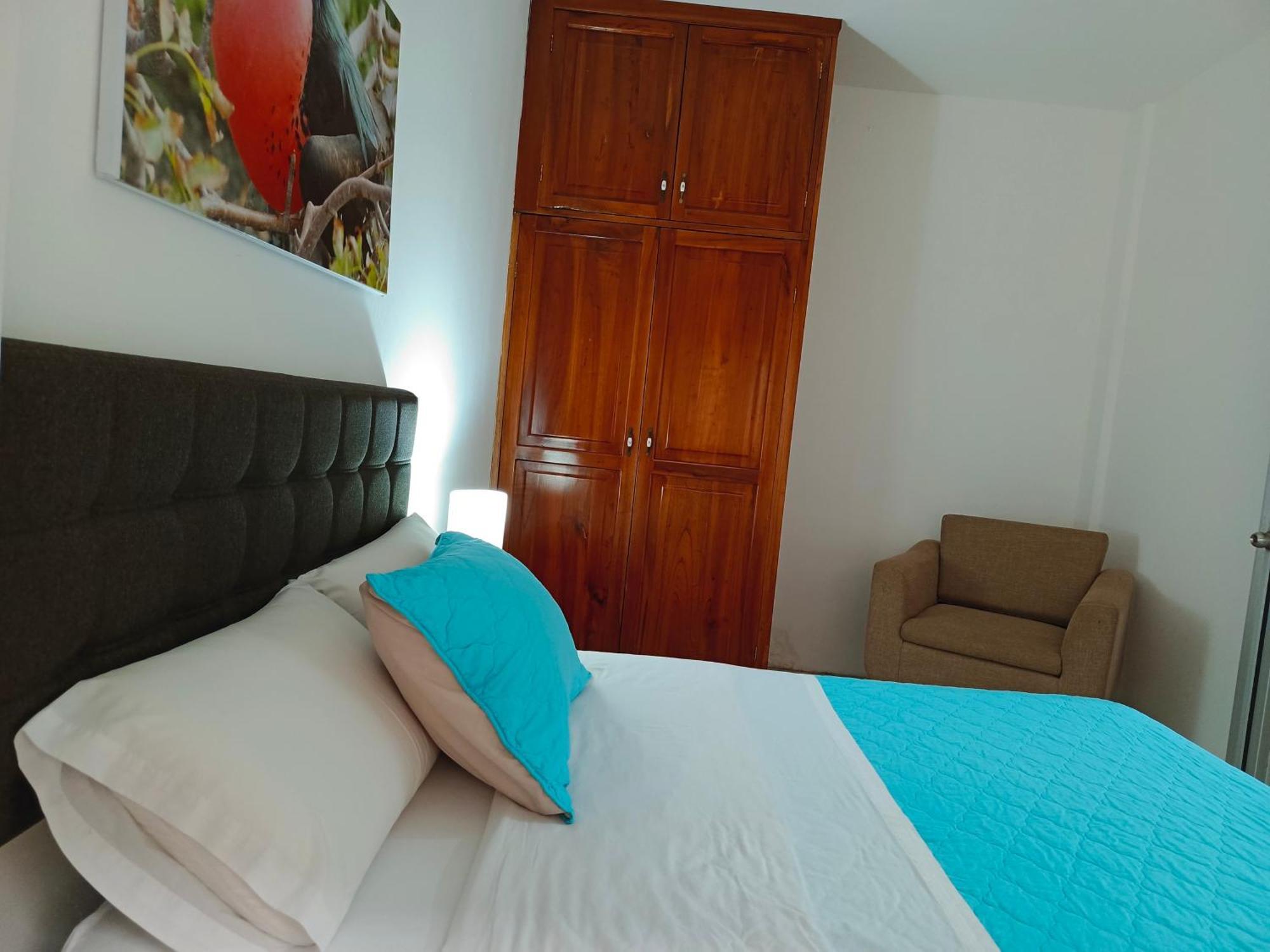 Teresita'S House Suites Con Cocina Privada Puerto Baquerizo Moreno Esterno foto
