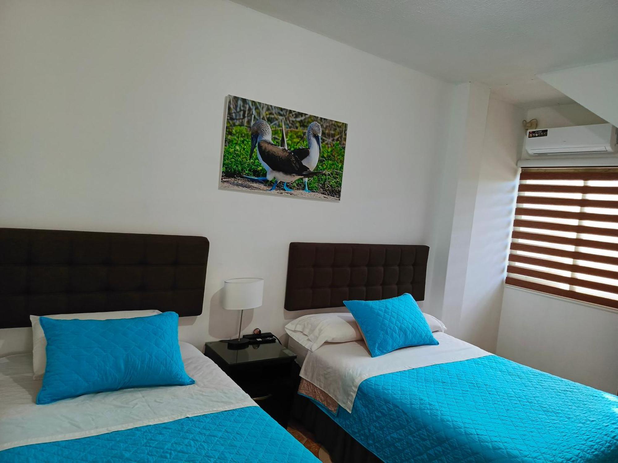 Teresita'S House Suites Con Cocina Privada Puerto Baquerizo Moreno Esterno foto