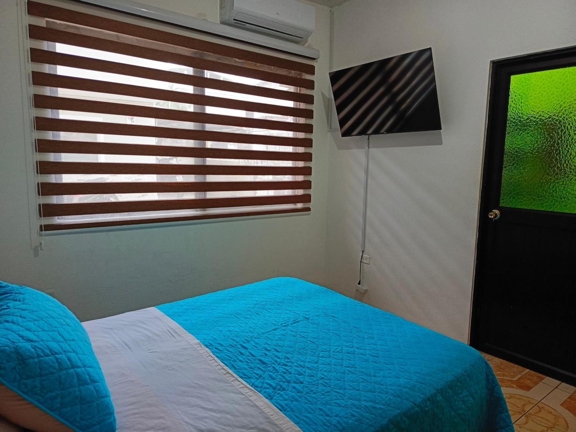 Teresita'S House Suites Con Cocina Privada Puerto Baquerizo Moreno Esterno foto