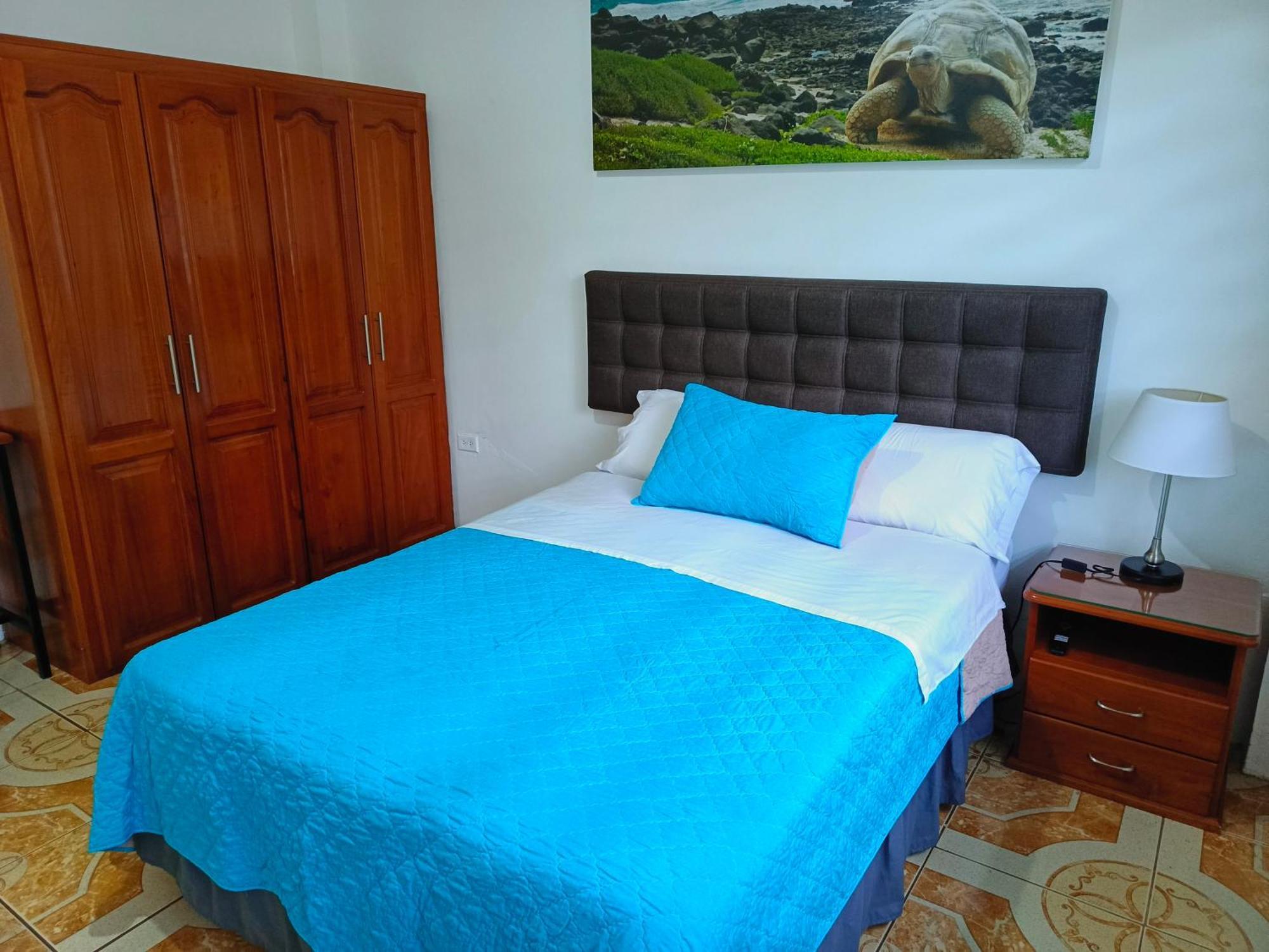 Teresita'S House Suites Con Cocina Privada Puerto Baquerizo Moreno Esterno foto