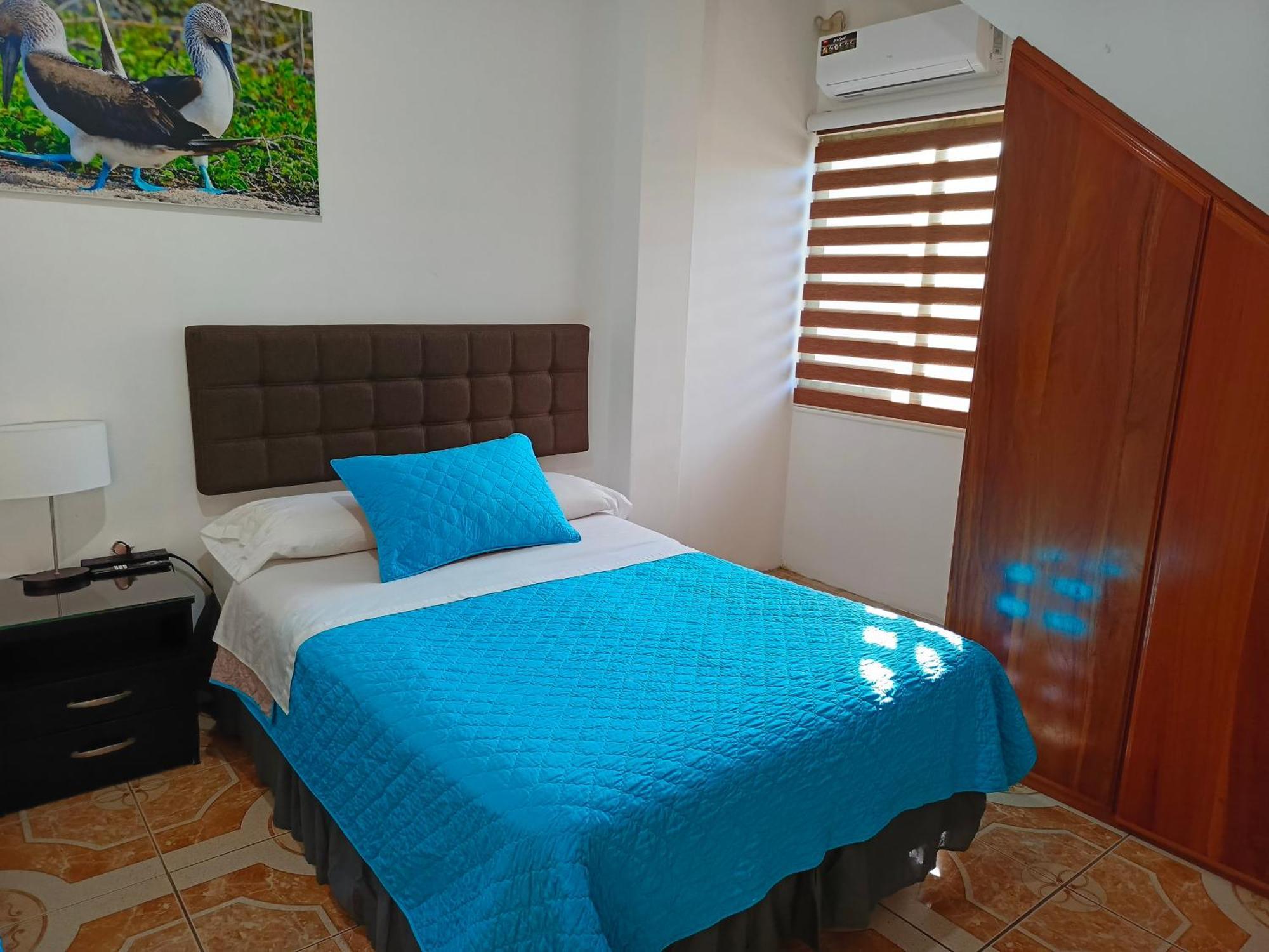 Teresita'S House Suites Con Cocina Privada Puerto Baquerizo Moreno Esterno foto