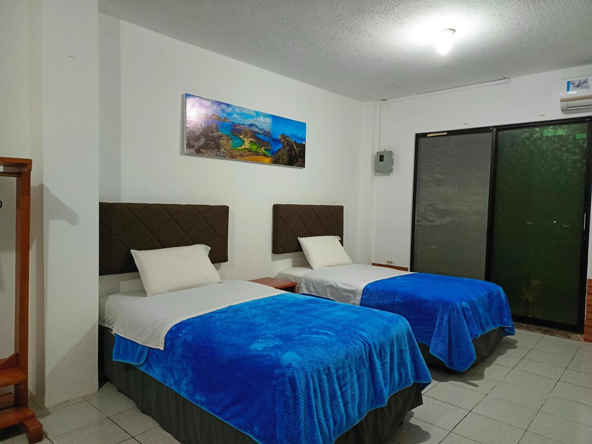 Teresita'S House Suites Con Cocina Privada Puerto Baquerizo Moreno Esterno foto