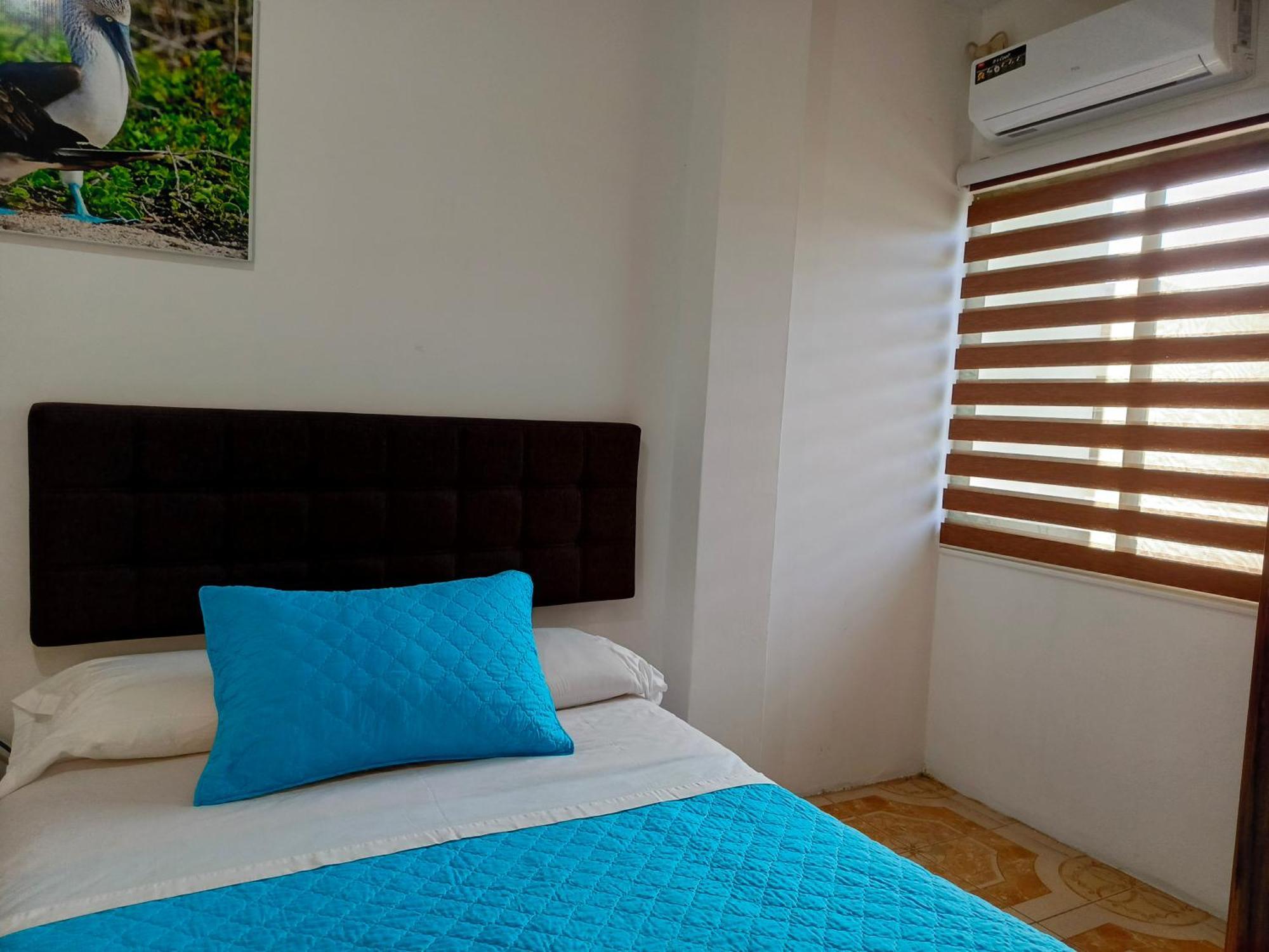 Teresita'S House Suites Con Cocina Privada Puerto Baquerizo Moreno Esterno foto